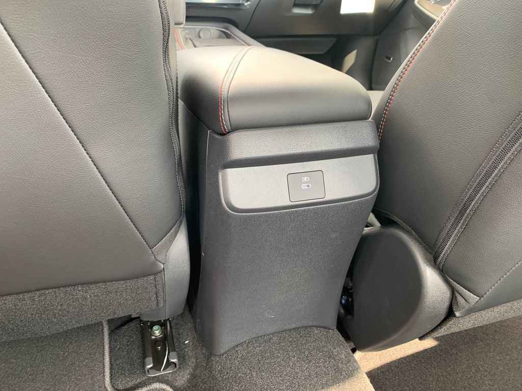 New 2026 Nissan Sentra SR w/ SR Premium Package FWD image 22