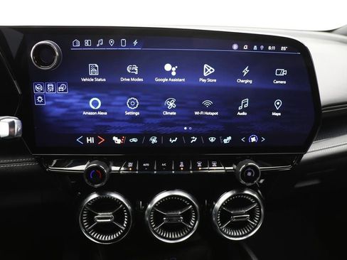 Used 2024 Chevrolet Blazer EV LT image 21