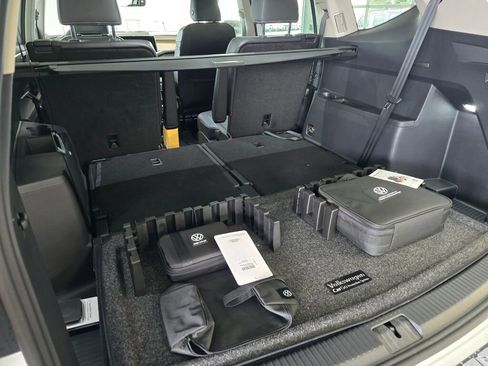 New 2025 Volkswagen Atlas Cross Sport SEL R-Line image 12