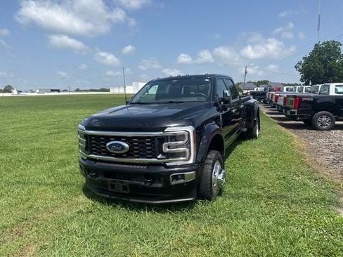 Used 2025 Ford F450 Platinum w/ Platinum Plus Package AWD/4WD image 6
