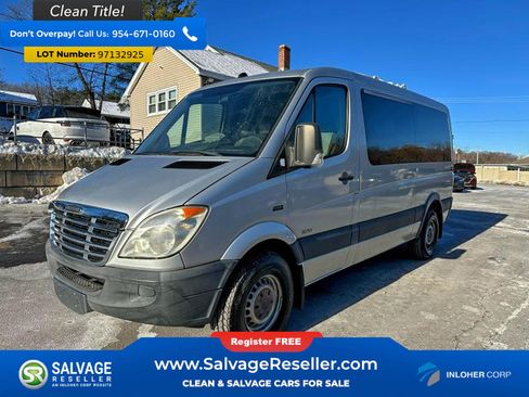 Used 2009 Freightliner Sprinter 2500 image 1