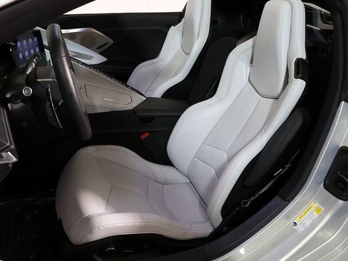 Used 2023 Chevrolet Corvette Stingray Preferred Cpe w/ Z51 Performance Package RWD image 14