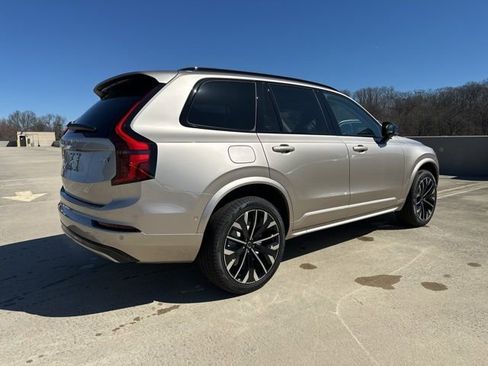 New 2026 Volvo XC90 B6 Ultra AWD/4WD image 7