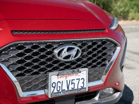 Used 2021 Hyundai Kona Ultimate image 10