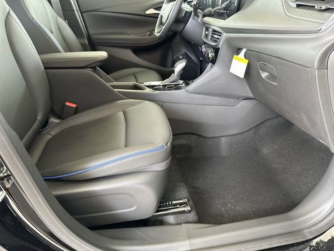 New 2026 Buick Encore GX Sport Touring FWD image 37