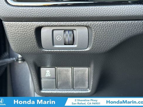 Certified 2025 Honda Civic Sport image 33