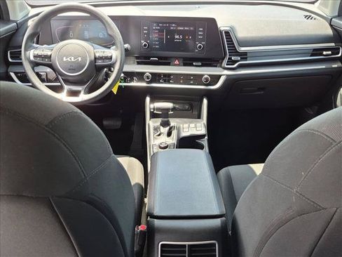 Used 2023 Kia Sportage LX FWD image 17