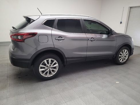 Used 2020 Nissan Rogue Sport SV FWD image 10