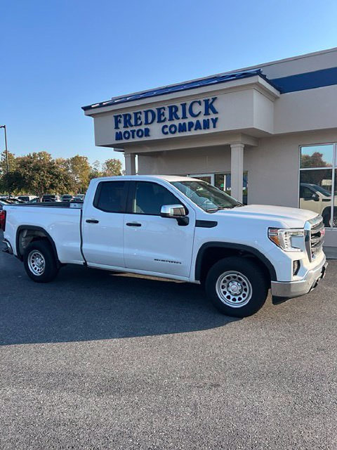 Used 2021 GMC Sierra 1500 4x4 Double Cab w/ Convenience Package image 1