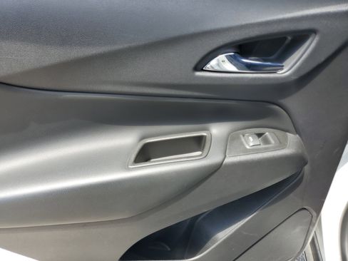 Used 2020 Chevrolet Equinox LT image 13