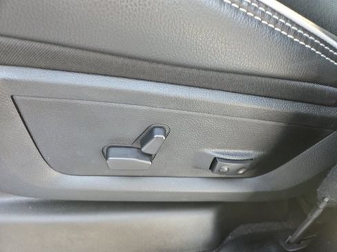 Used 2025 RAM 2500 Laramie AWD/4WD image 7