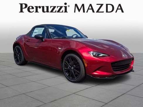 New 2026 MAZDA MX-5 Miata Club w/ Weather Package RWD image 1