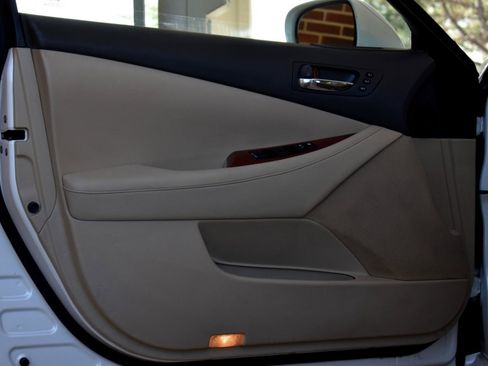 Used 2009 Lexus ES 350 FWD image 30