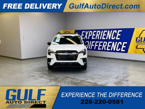 Used 2026 Subaru Ascent Limited AWD/4WD image 3