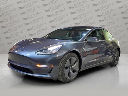 Used 2018 Tesla Model 3 Long Range image 3