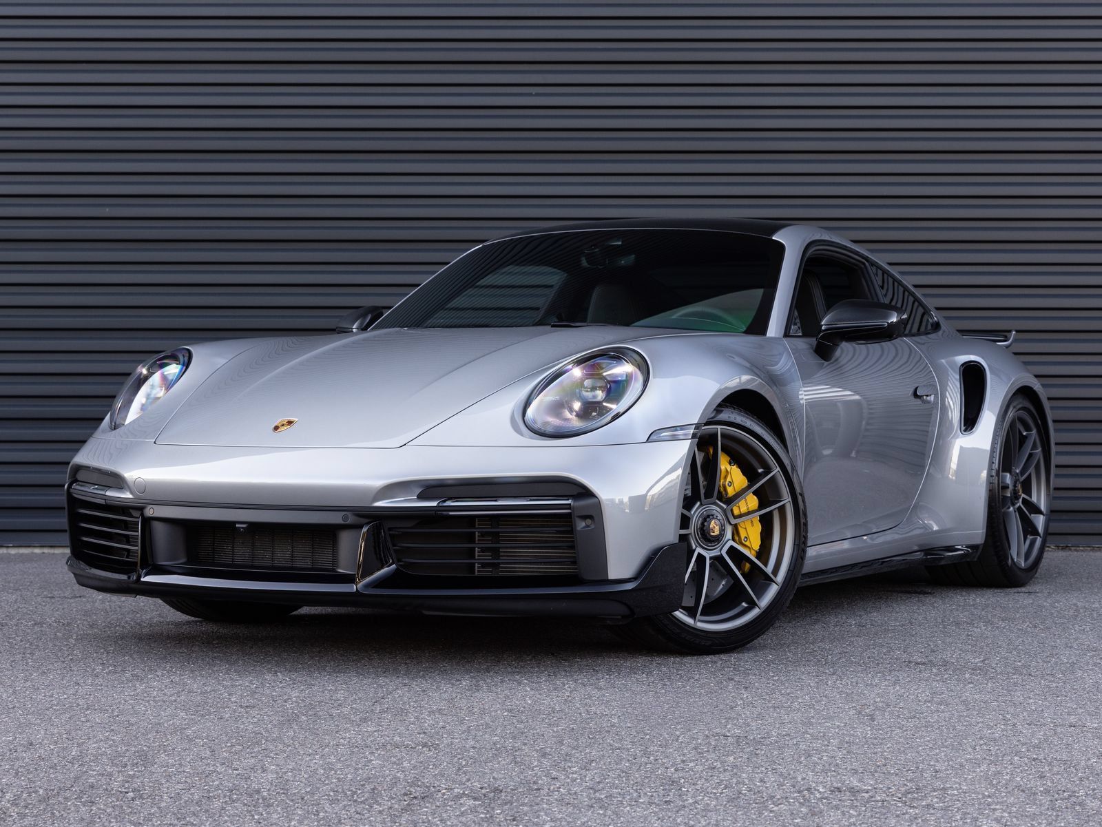 Certified 2024 Porsche 911 Turbo S AWD/4WD image 1