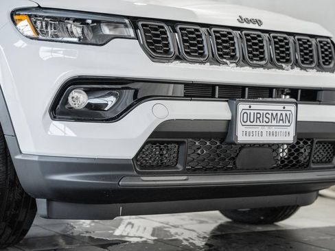 New 2026 Jeep Compass Limited image 14