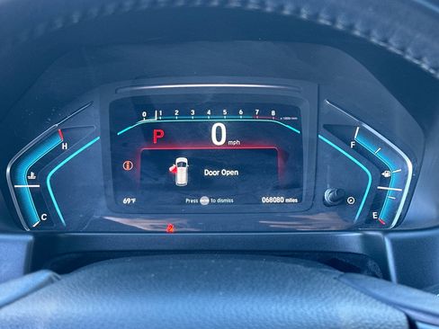 Used 2019 Honda Odyssey Touring image 19