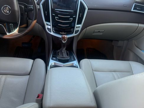 Used 2015 Cadillac SRX Premium image 12
