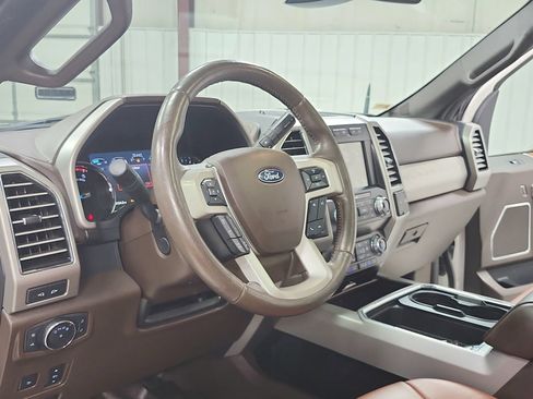 Used 2019 Ford F250 King Ranch w/ King Ranch Ultimate Package AWD/4WD image 19