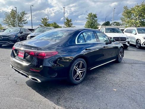 New 2026 Mercedes-Benz E 350 4MATIC Sedan image 10