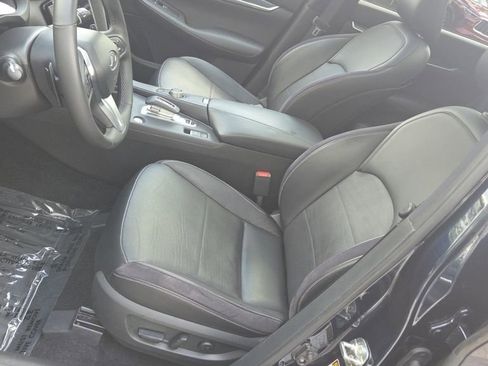 Certified 2023 INFINITI QX50 Sport AWD/4WD image 37