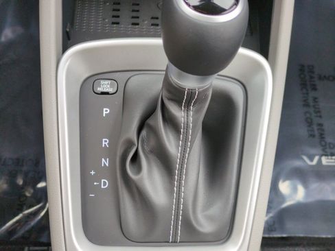 New 2026 Hyundai Venue SEL FWD image 29