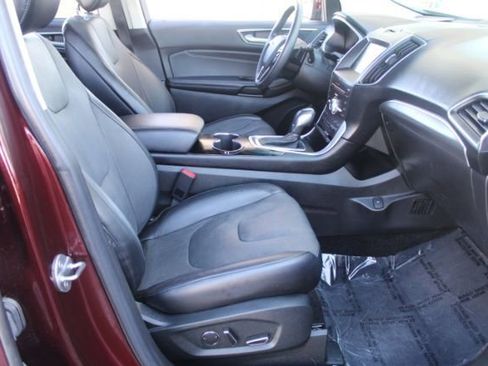 Used 2018 Ford Edge Titanium w/ Equipment Group 301A image 11