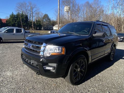 Used 2017 Ford Expedition Limited w/ Equipment Group 301A image 15