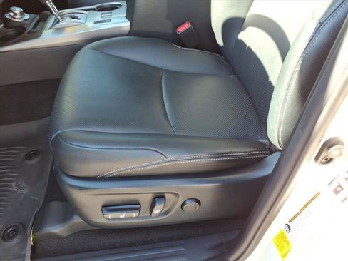 Used 2023 Toyota 4Runner Limited AWD/4WD image 24
