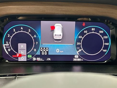 Used 2024 Volkswagen Atlas SE image 10