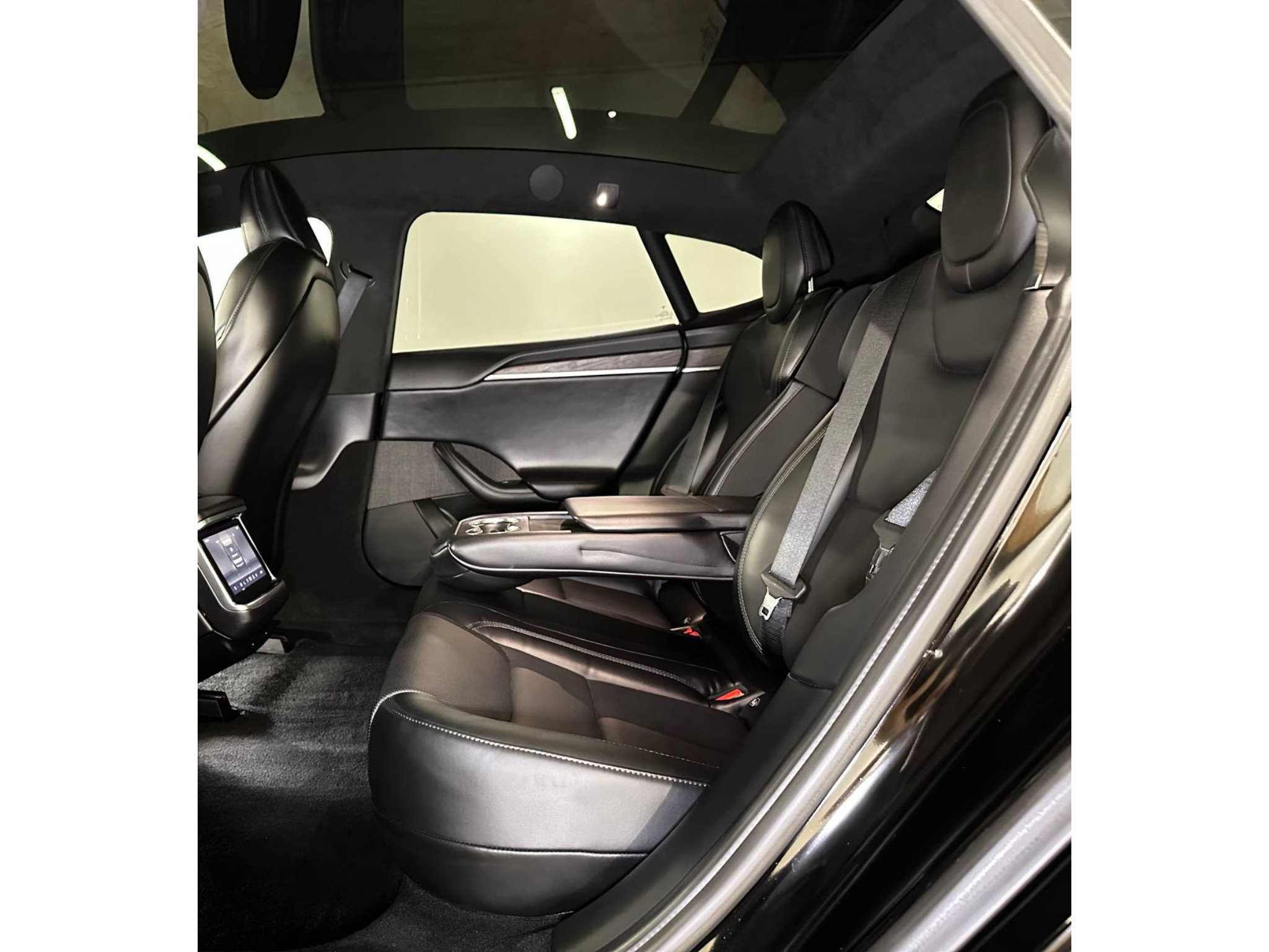 Used 2022 Tesla Model S Standard Range AWD/4WD image 22