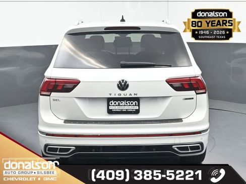 Used 2022 Volkswagen Tiguan SEL R-Line AWD/4WD image 4