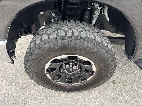 Used 2025 Ford F250 XLT w/ Tremor Off-Road Package image 12