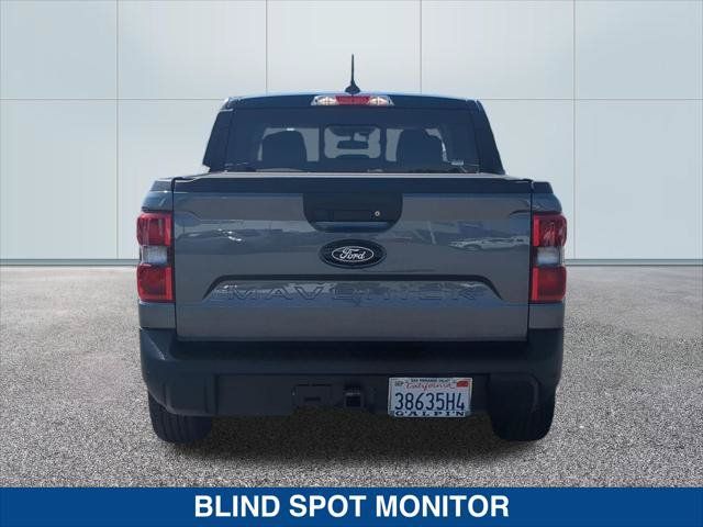 Certified 2025 Ford Maverick Lariat w/ Black Appearance Package AWD/4WD image 4