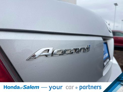 Used 2009 Honda Accord EX-L image 7