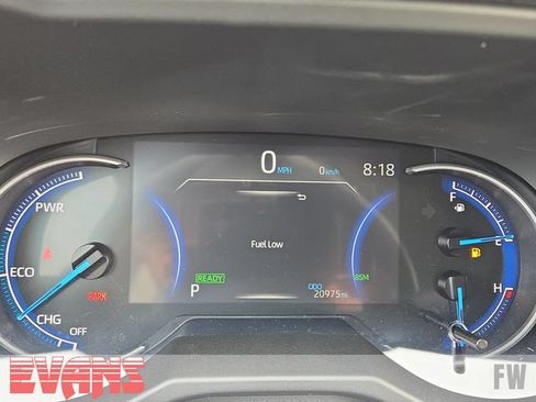 Used 2024 Toyota RAV4 LE AWD/4WD image 5