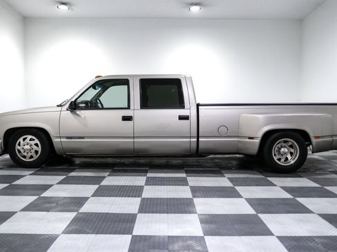 Used 2000 GMC Sierra 3500 2WD Crew Cab w/ SLE Marketing Option Pkg 3 image 3