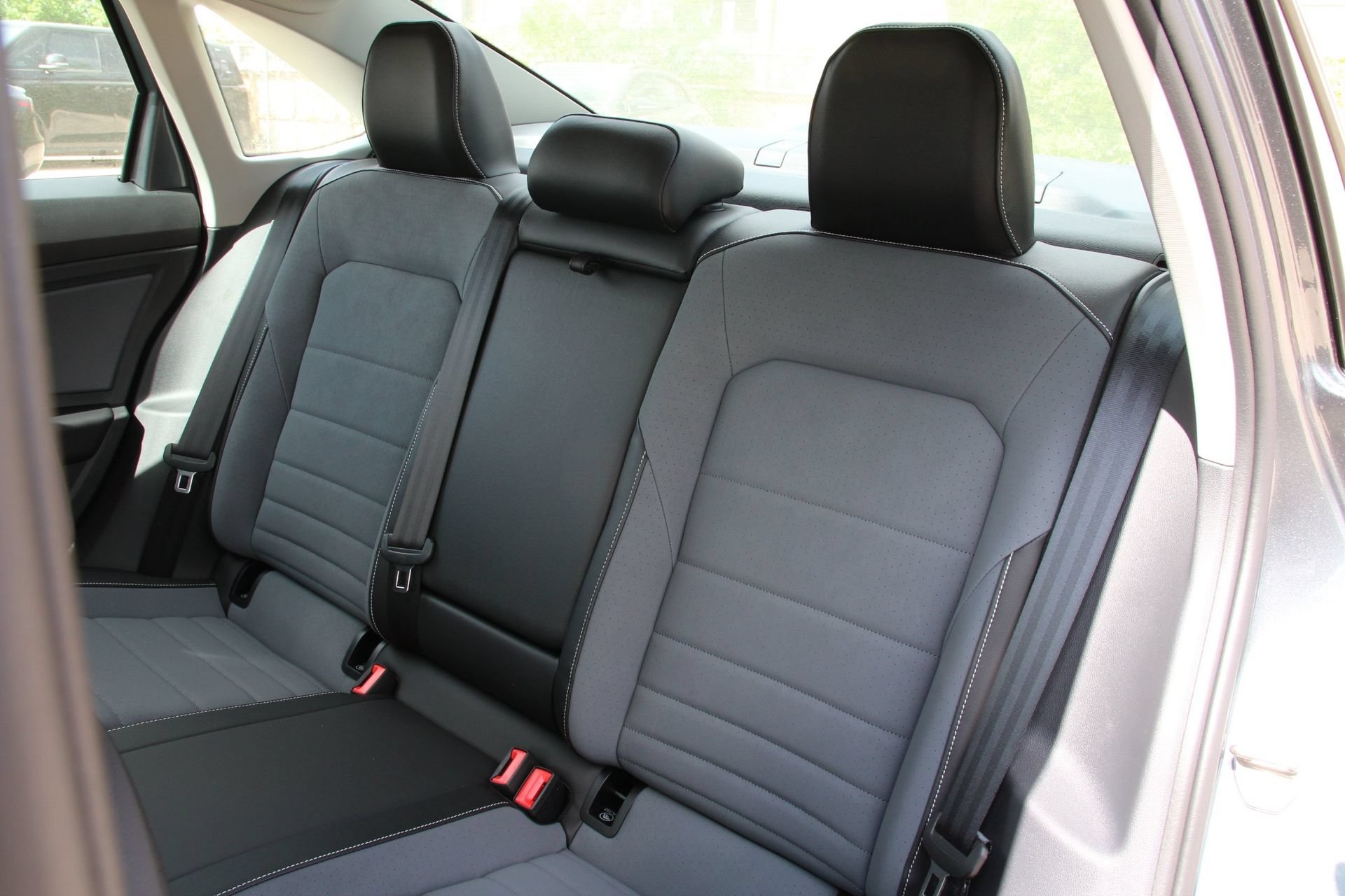 Certified 2026 Volkswagen Jetta SE FWD image 25