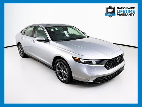 New 2025 Honda Accord EX-L image 1