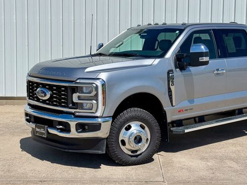 Certified 2024 Ford F350 Lariat w/ Chrome Package AWD/4WD image 2