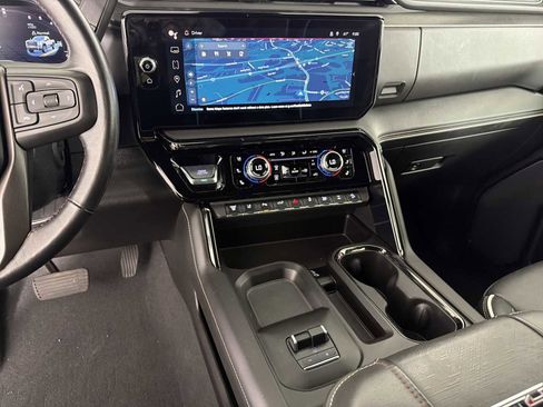 Certified 2024 GMC Sierra 2500 AT4X w/ AT4X AEV Edition image 29