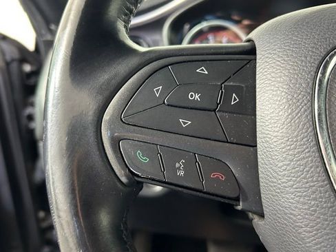 Used 2017 Dodge Challenger R/T image 14