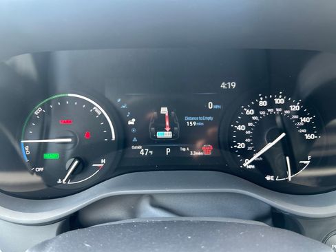 New 2026 Toyota Sienna LE image 9