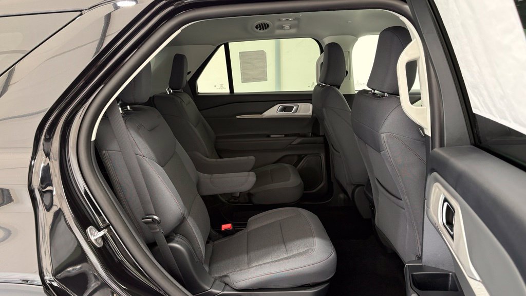 New 2026 Ford Explorer Active AWD/4WD image 29