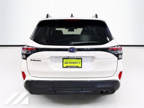 Used 2025 Subaru Forester Premium image 6