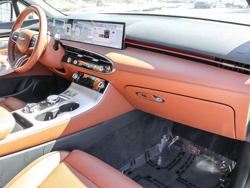 Used 2026 Genesis GV70 2.5T Advanced image 45