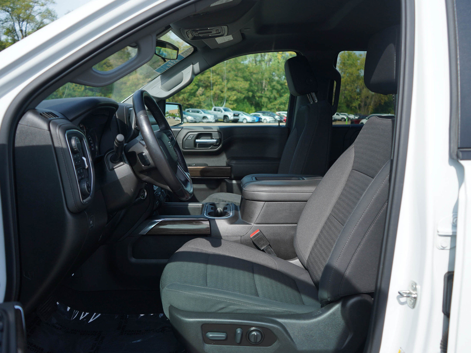 Used 2022 Chevrolet Silverado 1500 RST w/ True North Edition Plus AWD/4WD image 23