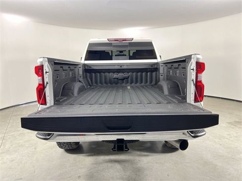 Used 2021 Chevrolet Silverado 3500 LTZ w/ LTZ Premium Package image 26