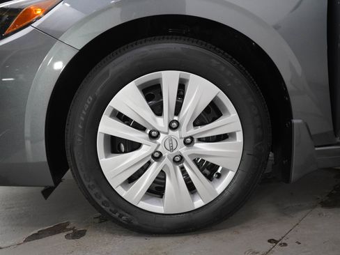 Used 2025 Nissan Sentra S FWD image 26